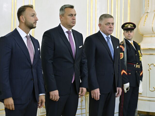 PREZIDENT: Obed s predstaviteľmi koaličných strán