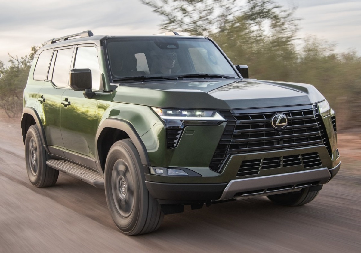 Lexus GX 2024 1