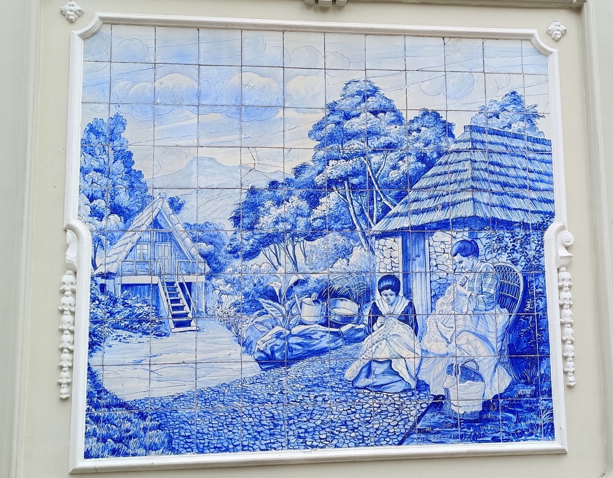 madeira, Cipkarky na tradicnych keramickych dlazdiciach azulejos