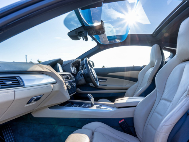 BMW - priehľadne slnečné clony - patent 2025