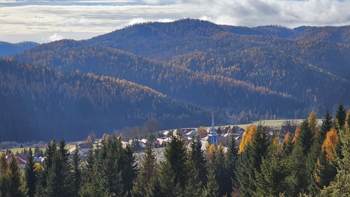 Vyhlad z krizovej cesty nad Sumiacom