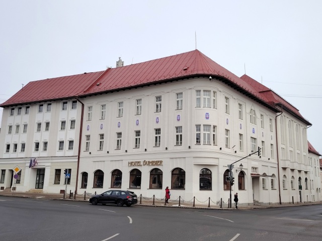 Ďumbier, hotel, Brezno