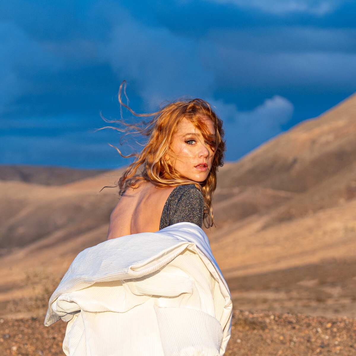Cover NEW Emma Drobna - Vo vlnachm