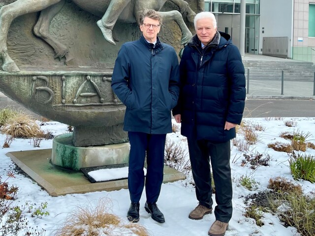 Nicolas Suran, Thomas Kurz