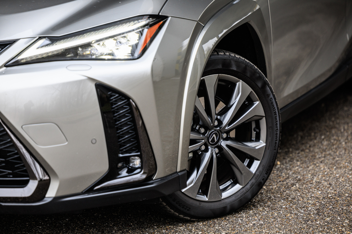 Lexus UX - test 2025