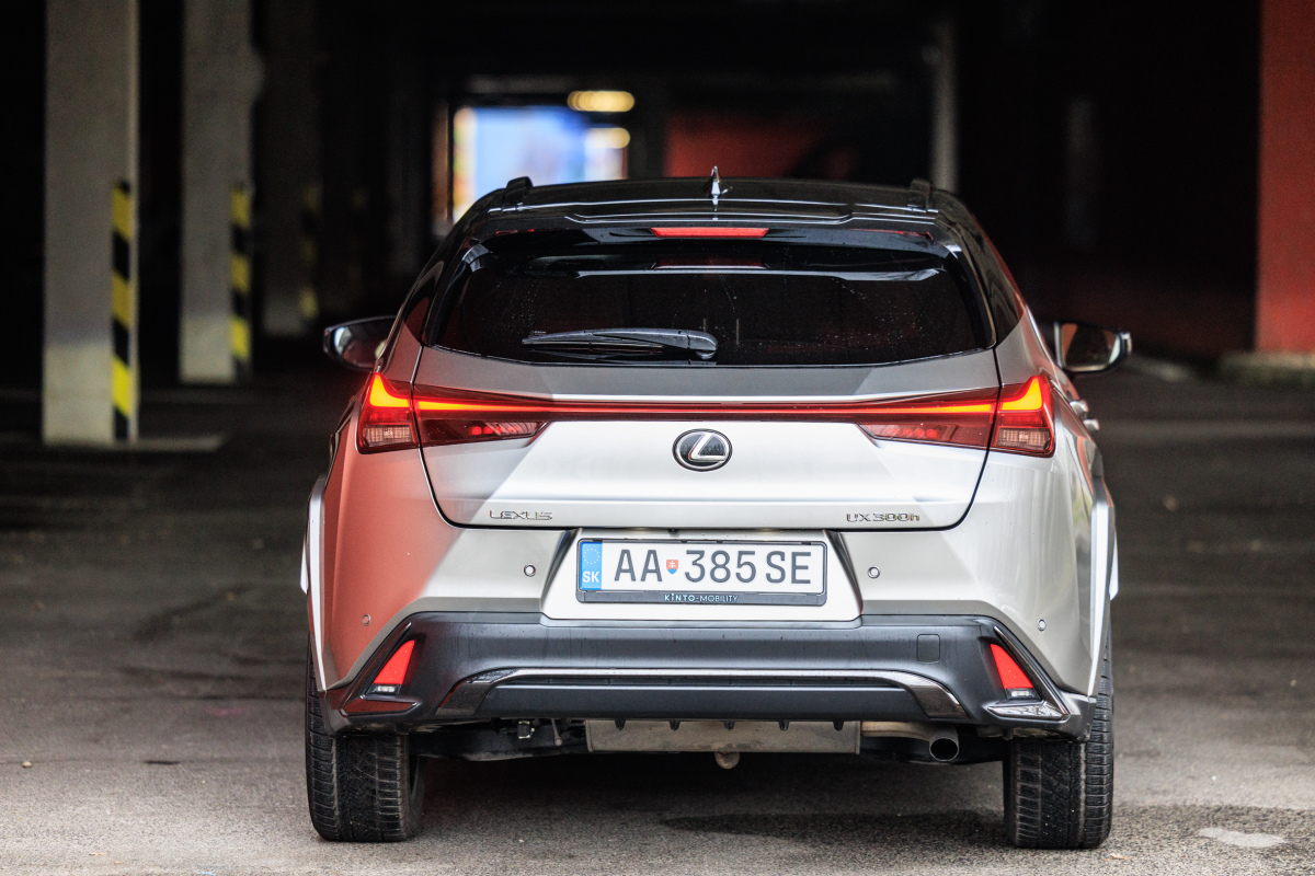Lexus UX - test 2025