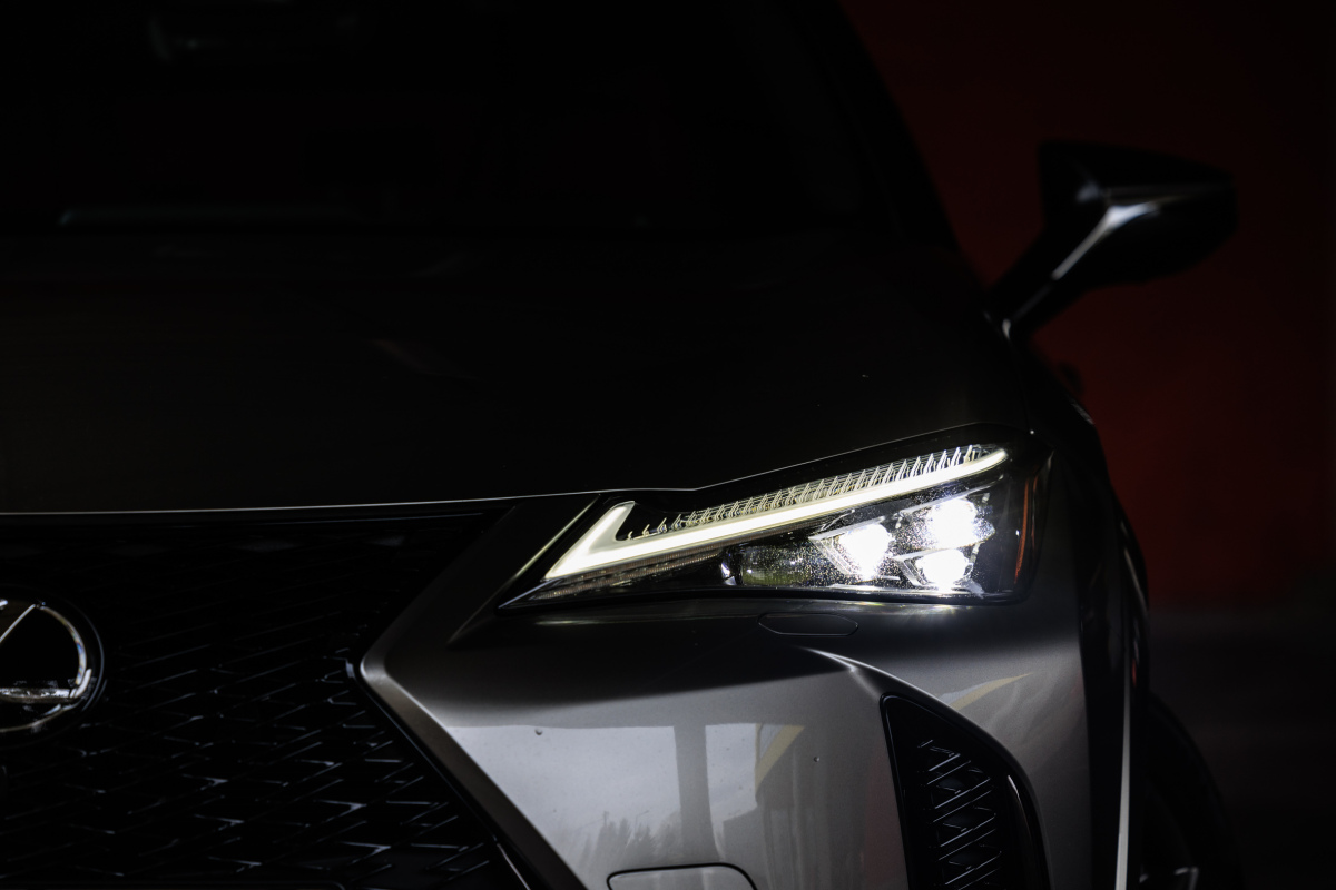Lexus UX - test 2025