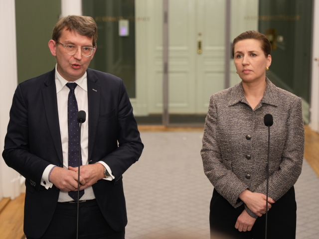 Troels Lund Poulsen, Mette Frederiksen