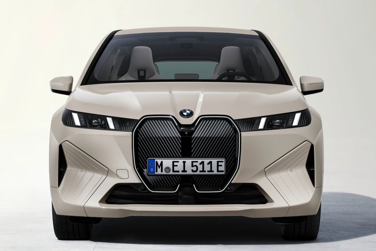 BMW iX - 2025