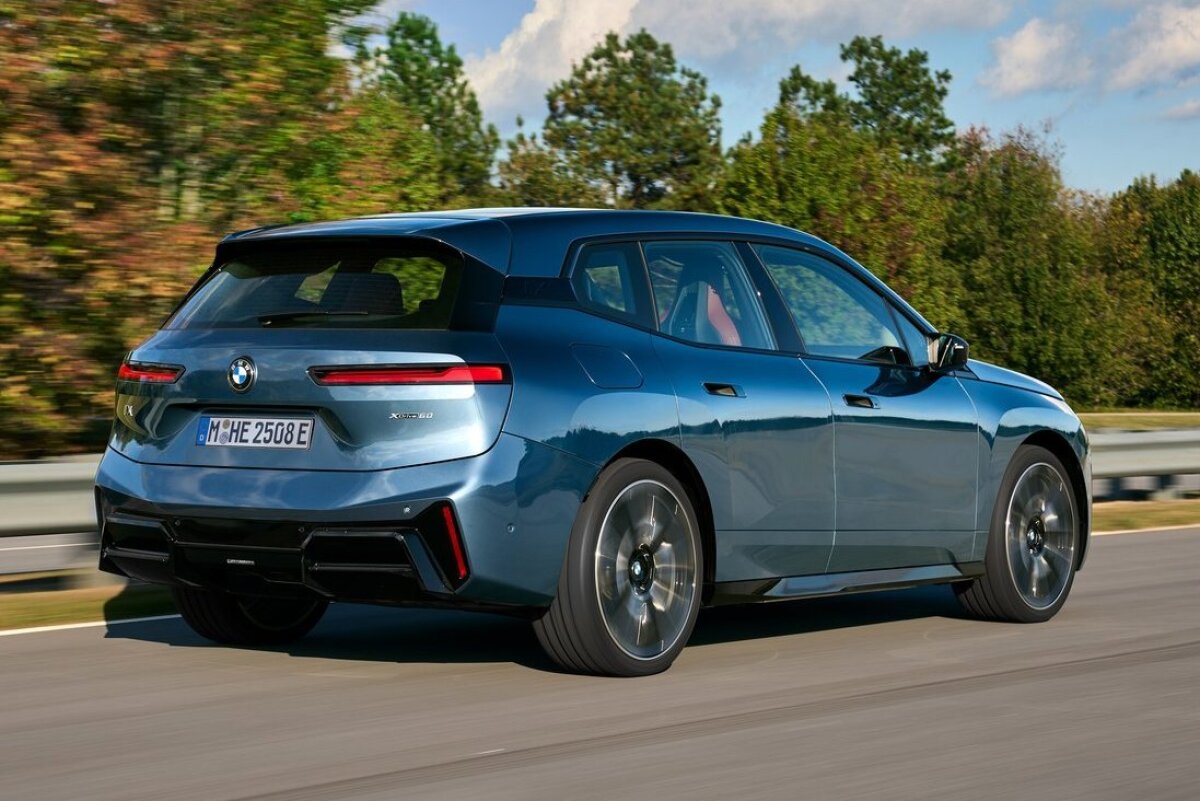 BMW iX - 2025