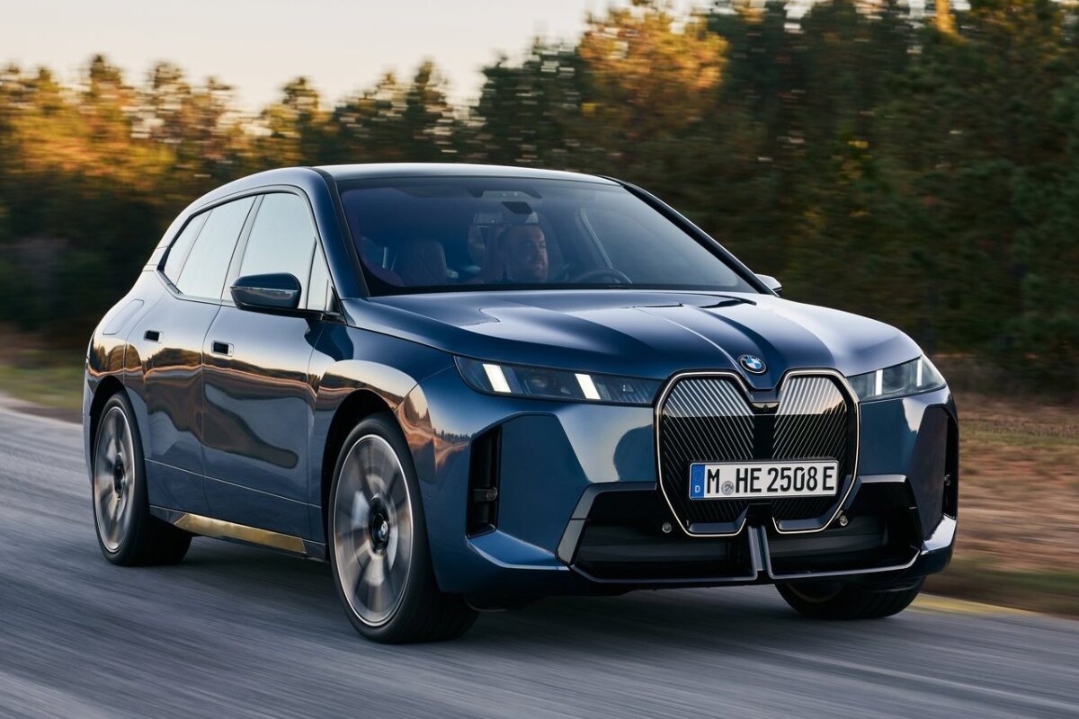 BMW iX - 2025