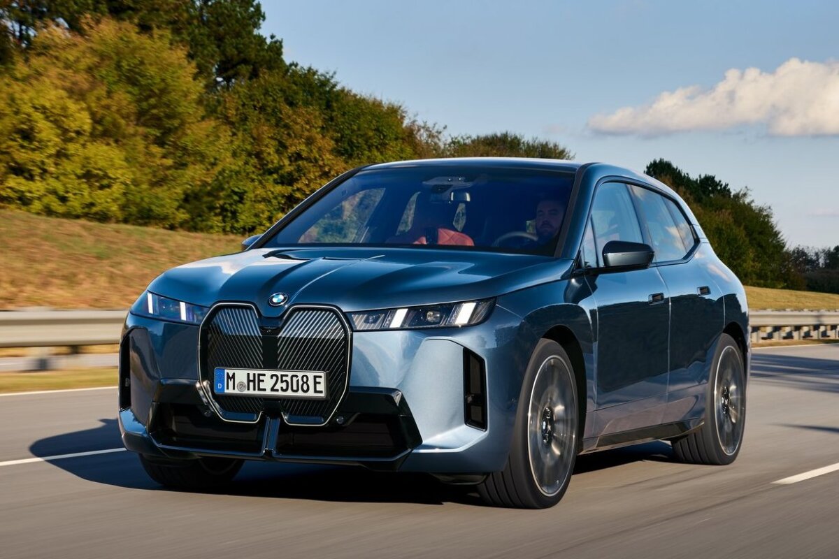 BMW iX - 2025