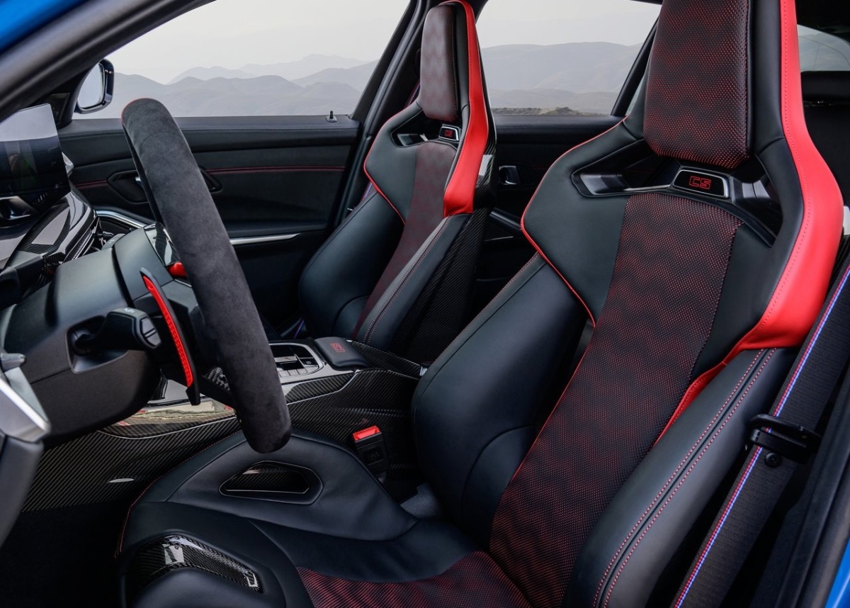 BMW M3 CS Touring 12