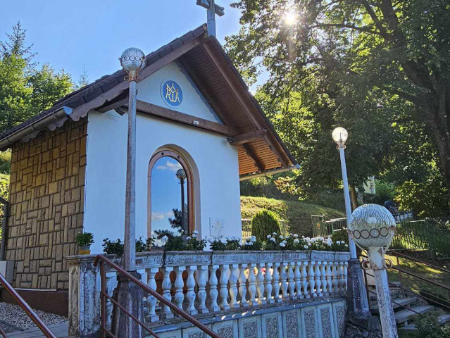 Rajecká Lesná, kalvária, liečivá voda, mReportér
