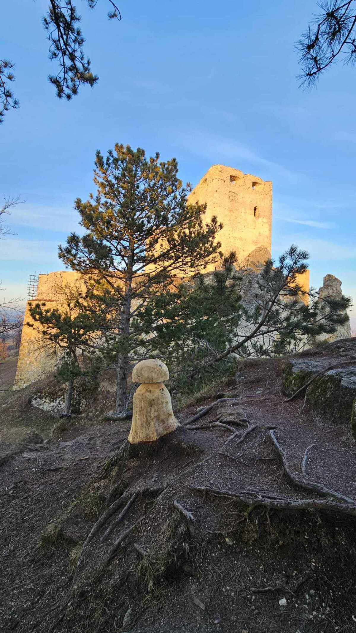 hrad, Lietava, mReportér