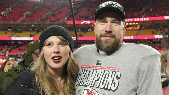 kelce swift