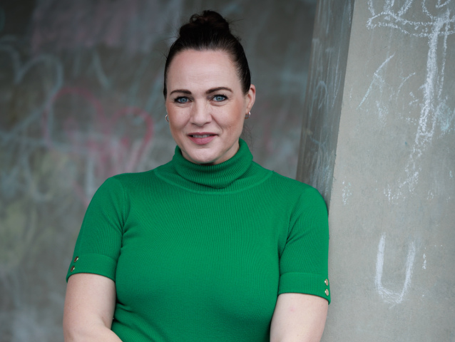 Moderátorka, hoteliérka a autorka kníh o pečení Adriana Kneissl. 