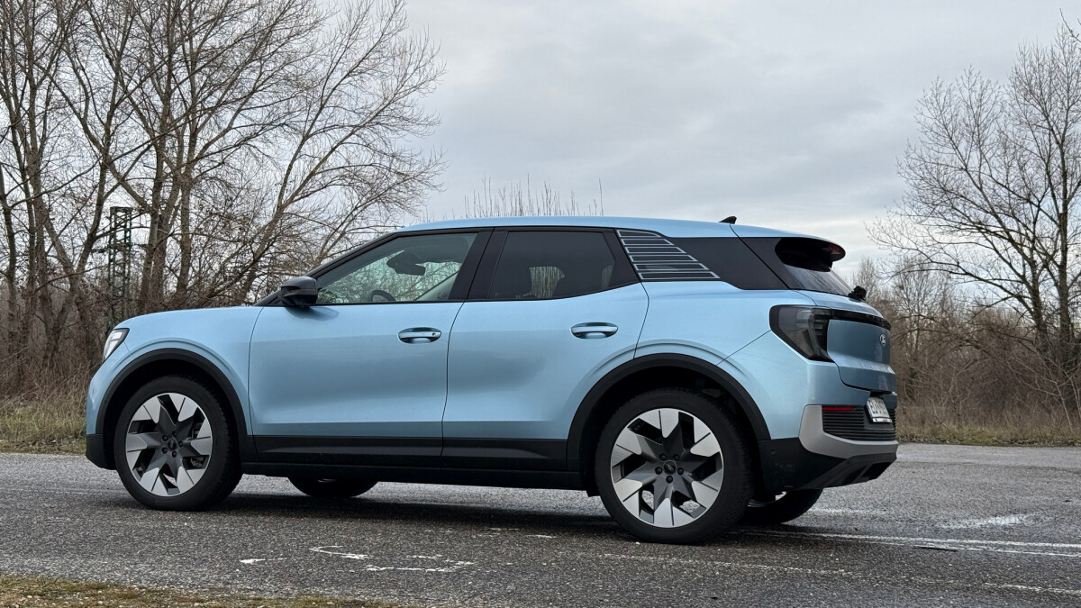 Ford Explorer Premium Max 79 (2025)