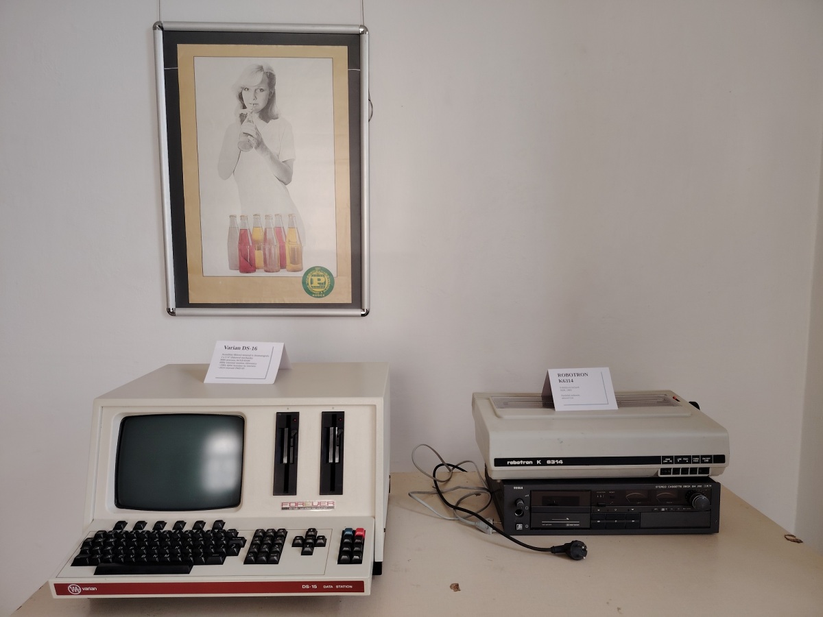 počítače, retro, Topoľčany