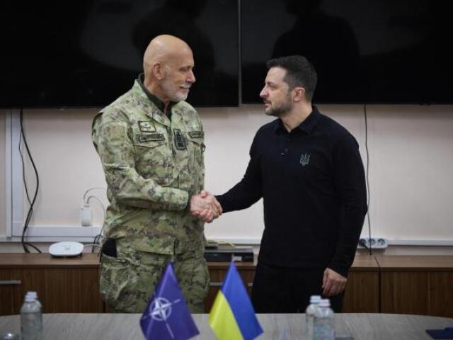 Giuseppe Cavo Dragone a Volodymyr Zelenskyj
