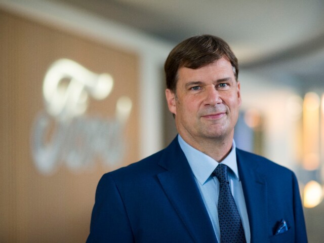Jim Farley Headshot