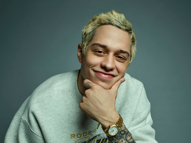 Herec Pete Davidson na archívnom zábere. 