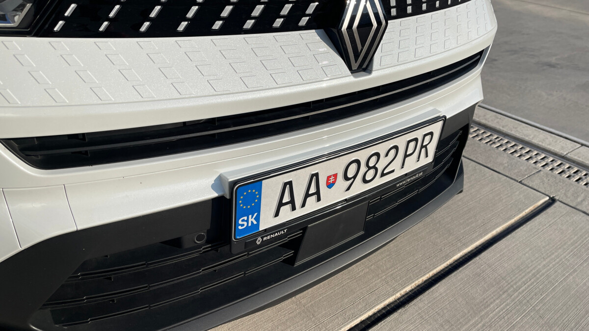 Renault Captur mild hybrid 160 EDC (2024)