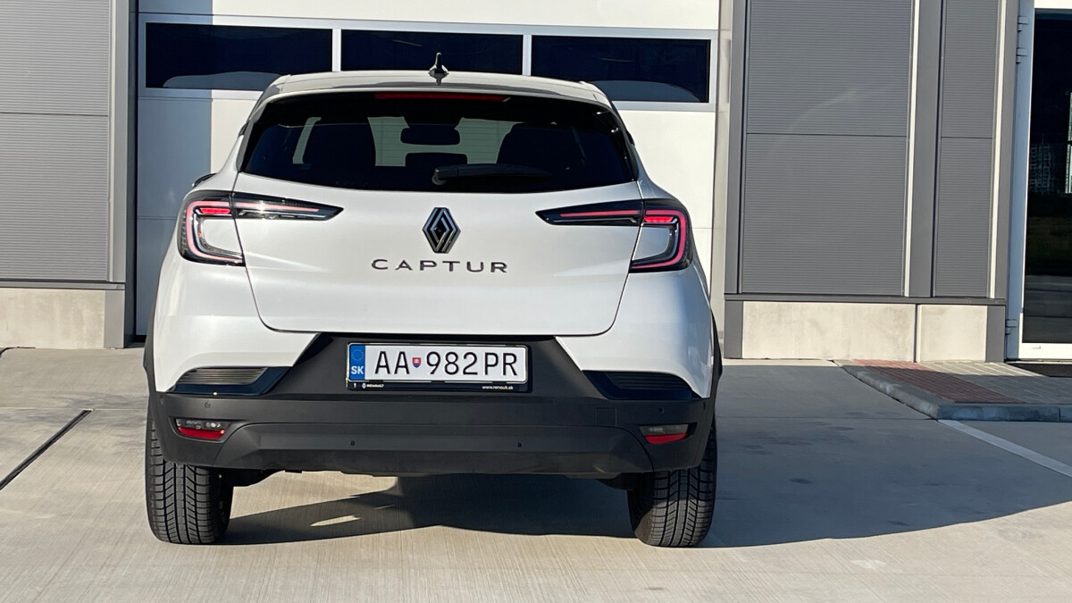 Renault Captur mild hybrid 160 EDC (2024)