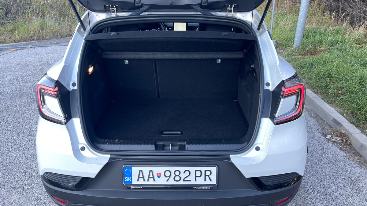 Renault Captur mild hybrid 160 EDC (2024)