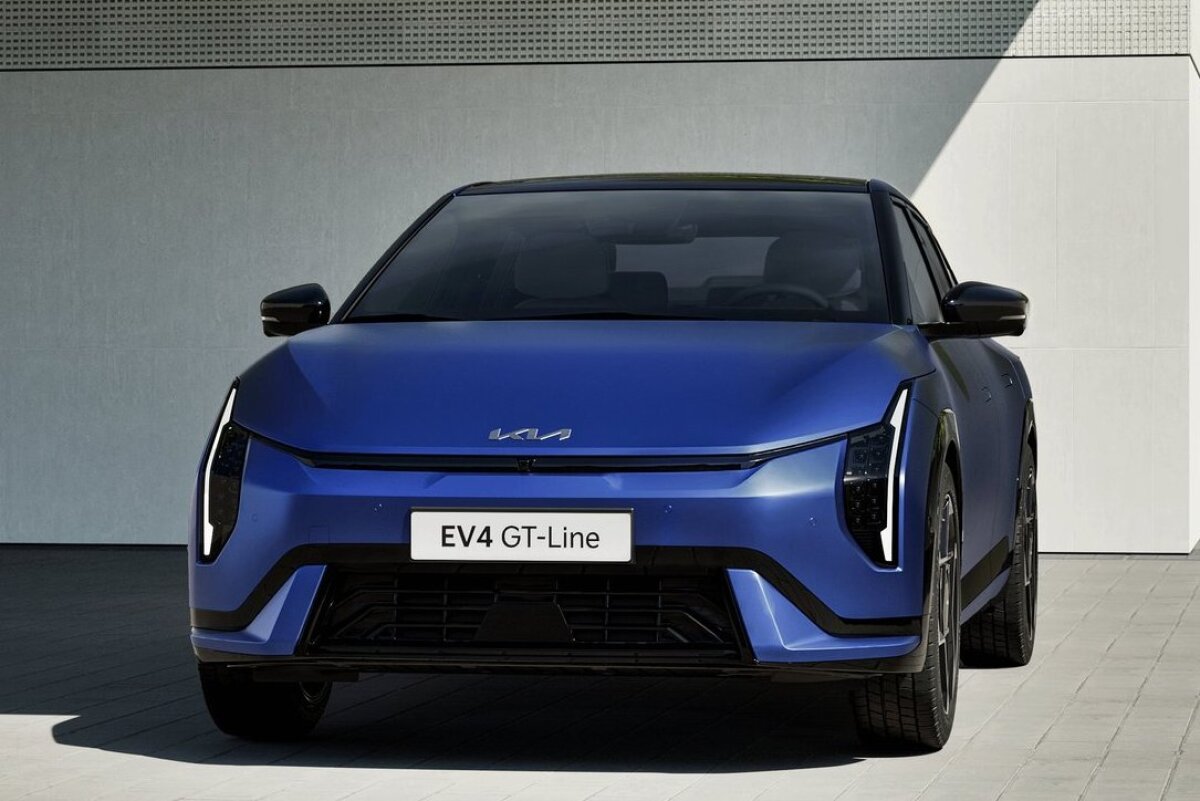 Kia EV4 - 2025