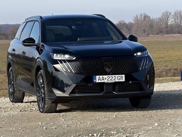 Peugeot 5008 1.2 Hybrid 136k (2025)