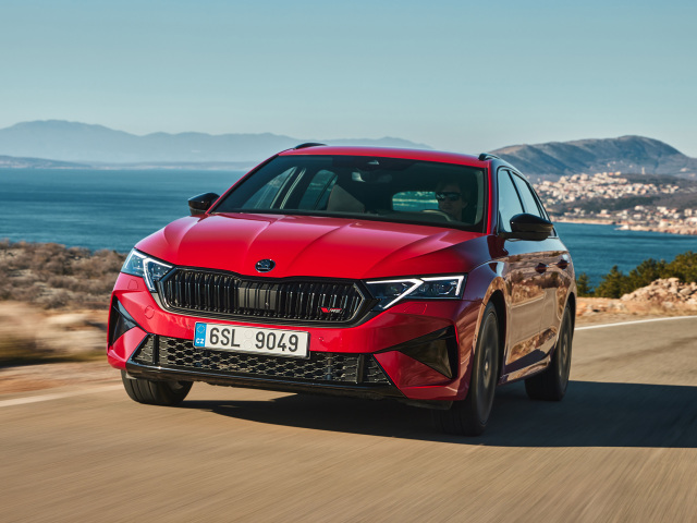 Škoda Octavia RS - 2025