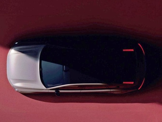 Volvo ES90 - skice 2025