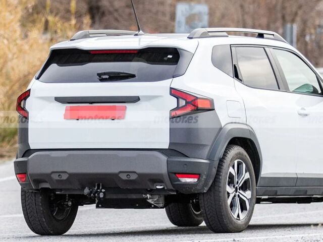 Dacia Duster e-AWD - testovací prototyp 2025