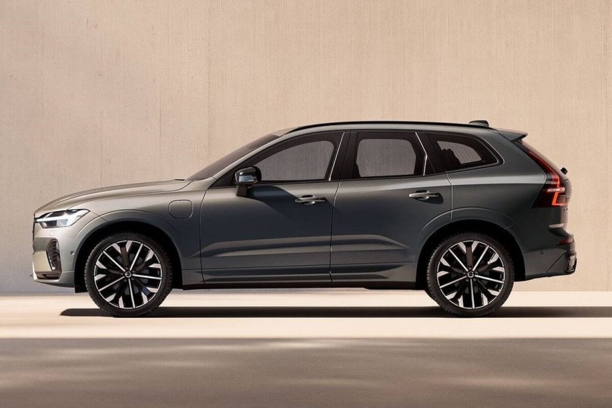 Volvo XC60 - 2025
