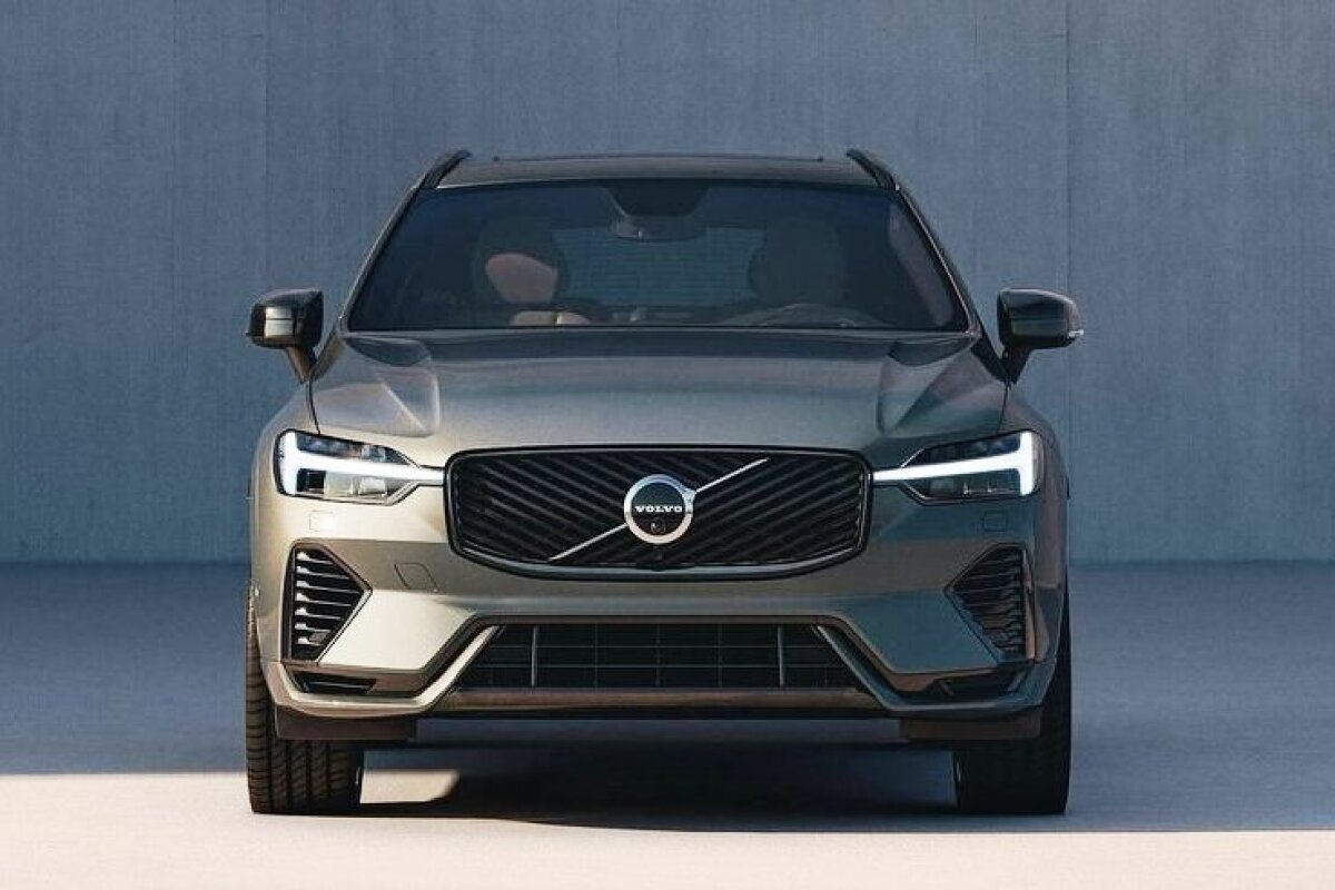 Volvo XC60 - 2025