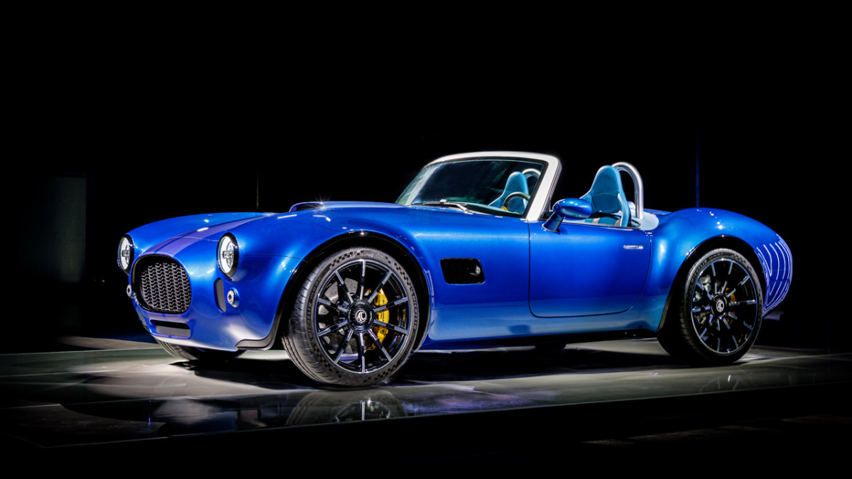 AC-Cars-AC-Cobra-GT-Roadster-London-Unveil-3
