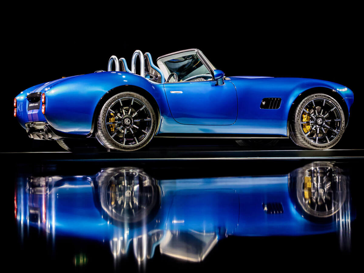 ac-cobra-gt-roadster-official-unveil-photo-london