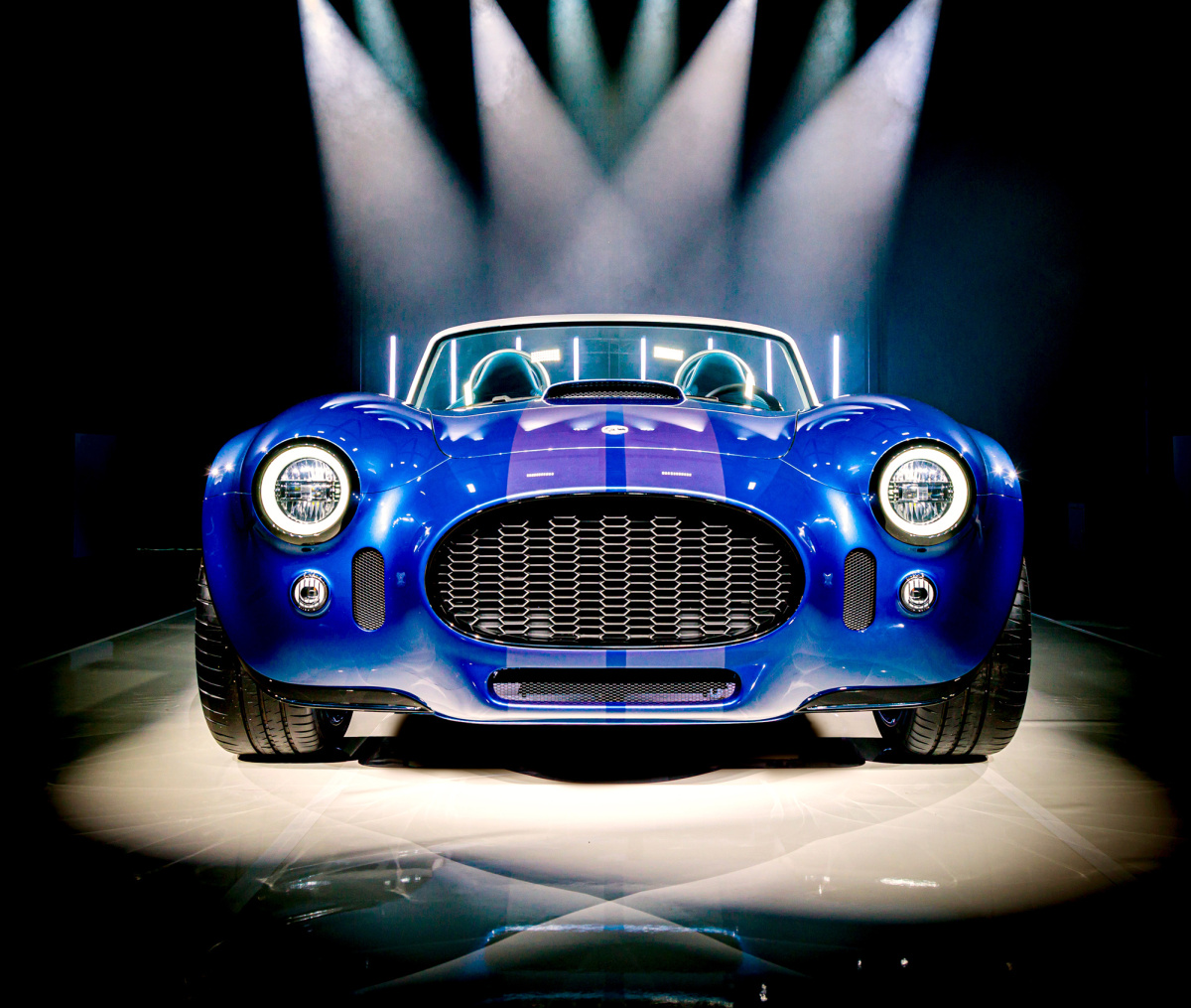 AC-Cobra-GTR-reveal