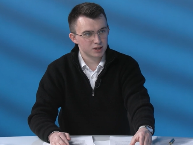 Filip Kužma, Ide o peniaze