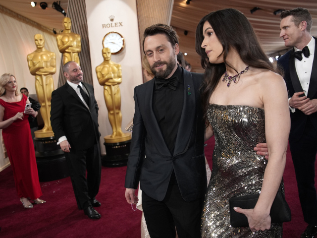 Herec Kieran Culkin a jeho manželka Jazz Charton.