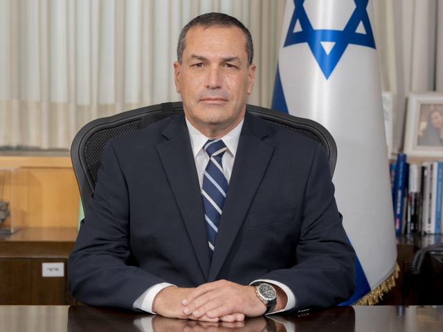 Eyal Zamir