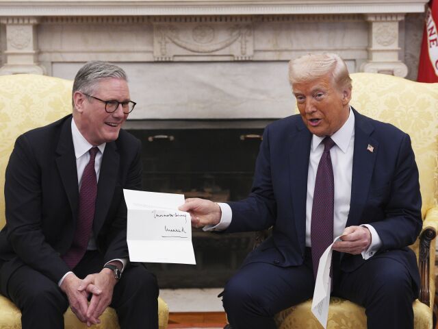 Trump Starmer
