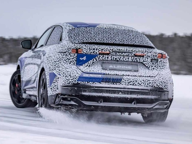 Alpine A390 - testovacie prototypy 2025