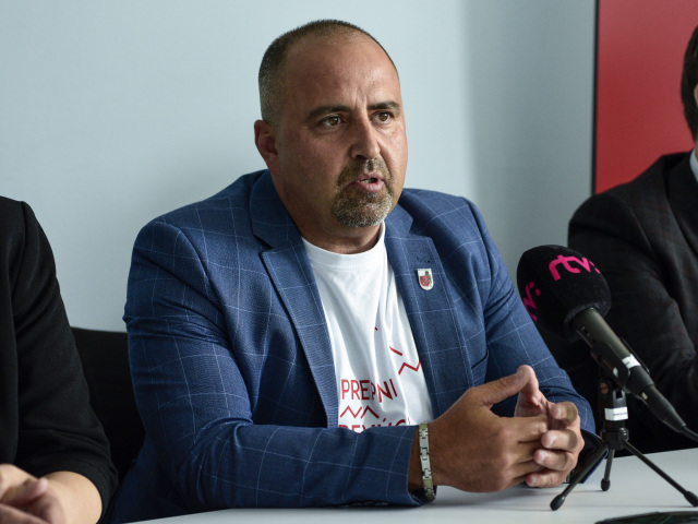 Július Buchta
