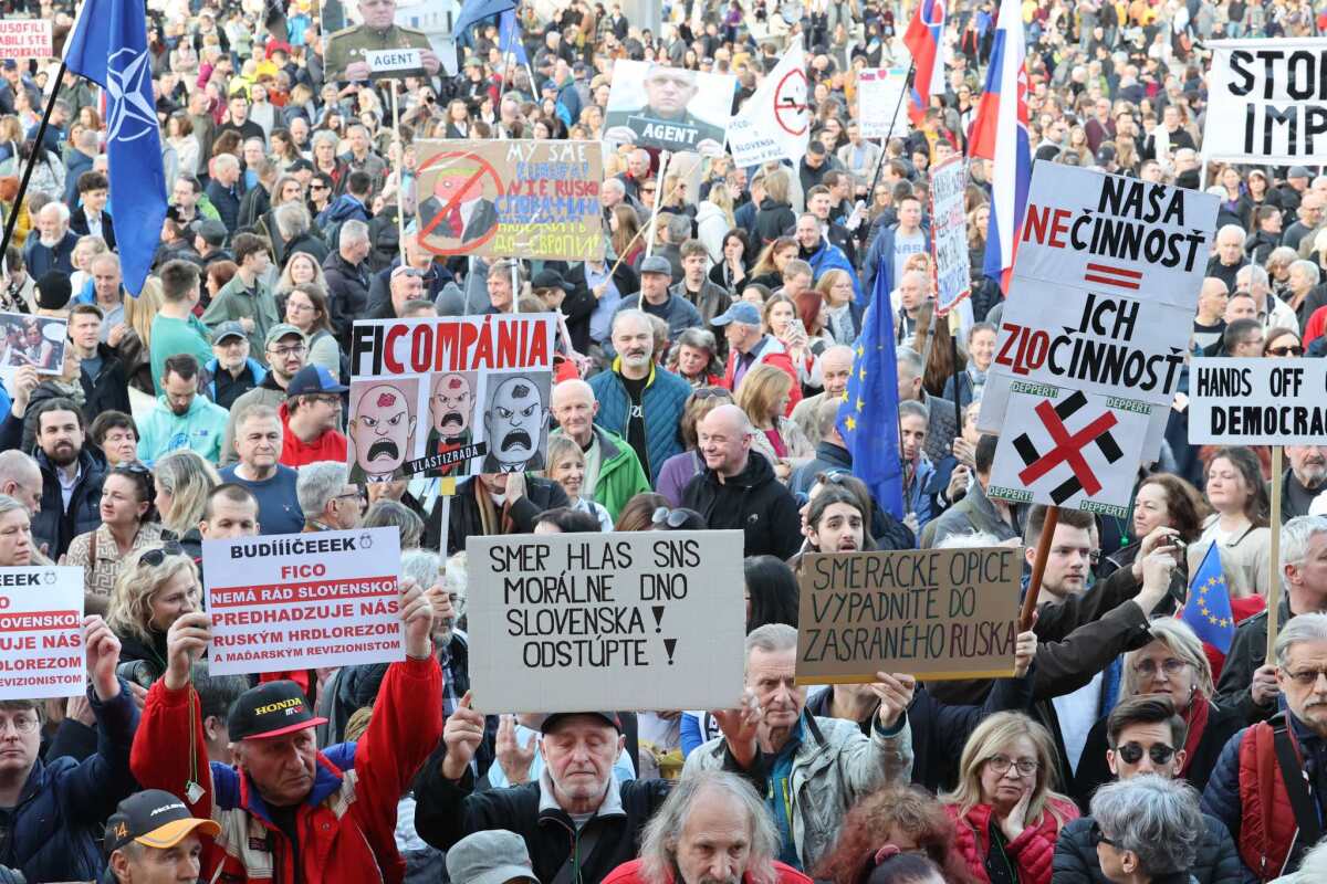protest, bratislava, mier ukrajine
