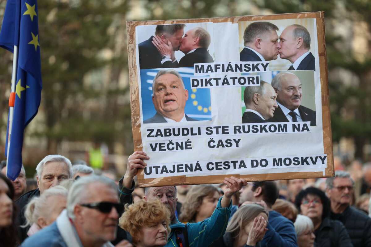 protest, bratislava, mier ukrajine