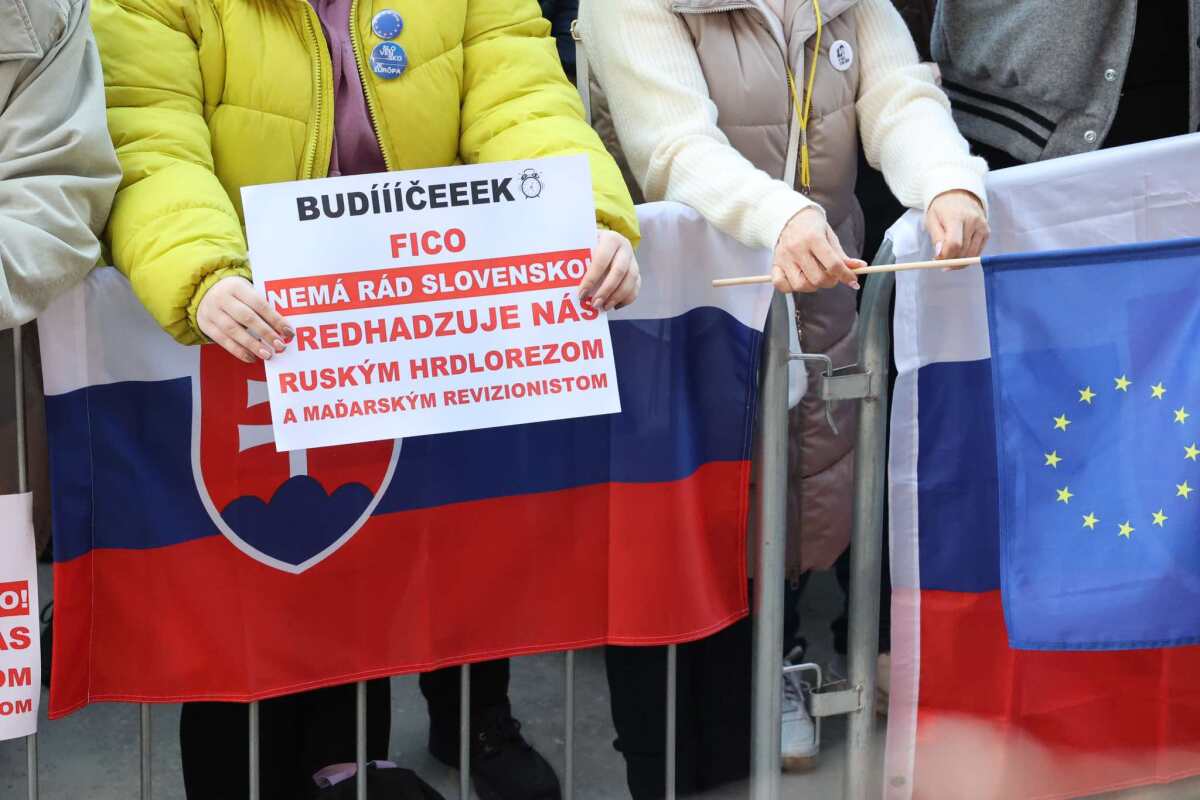 protest, bratislava, mier ukrajine