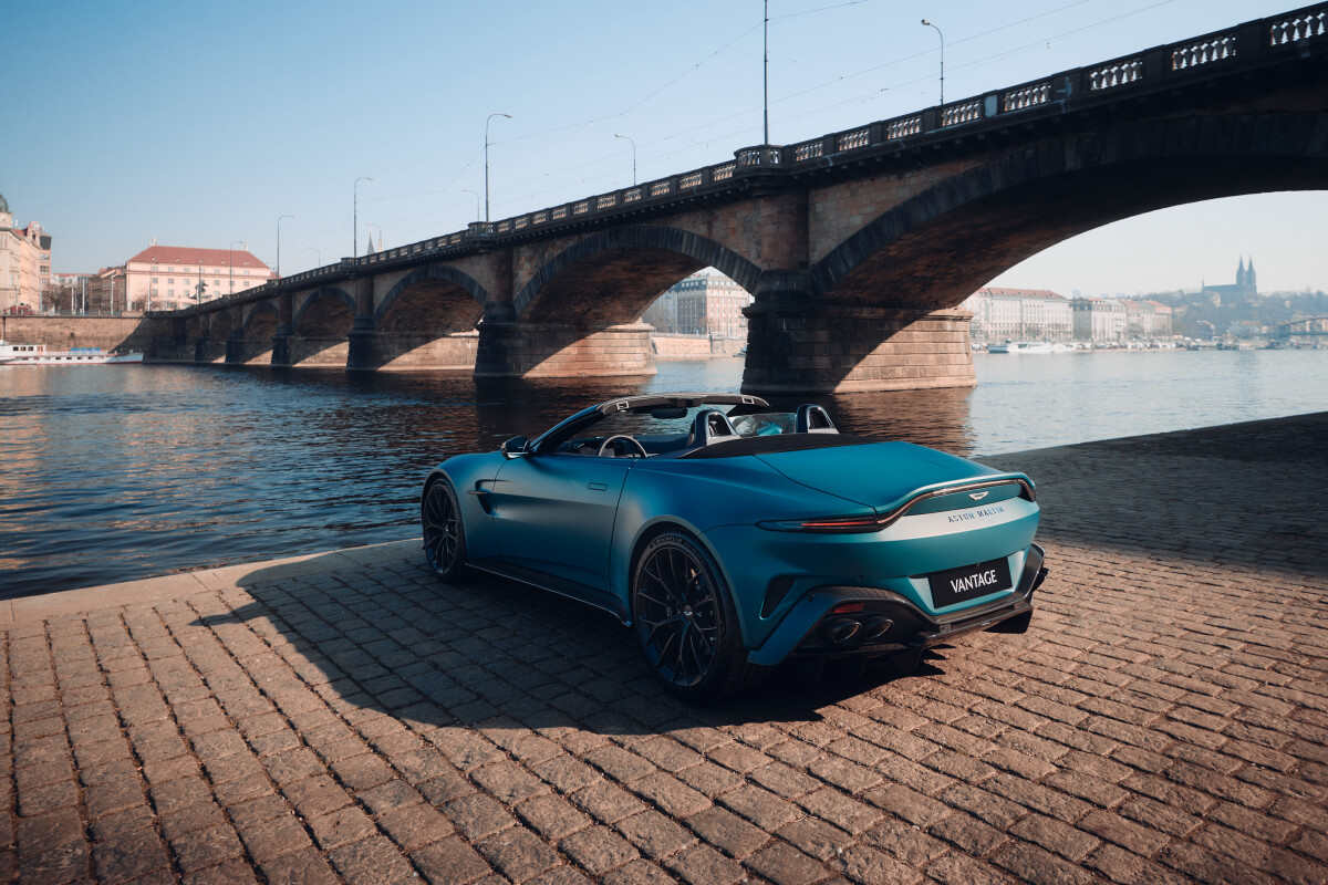 250308 Aston Martin Vantage Cabrio MB 1