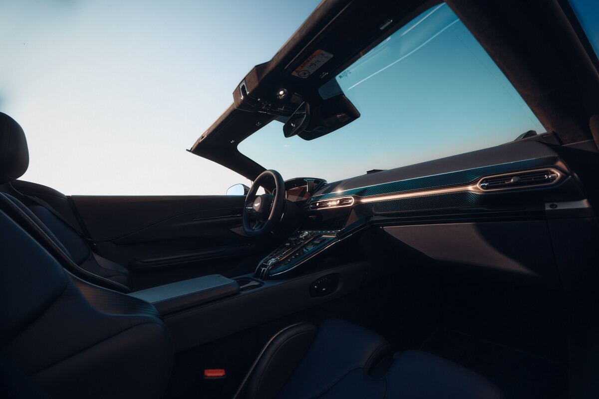 250308 Aston Martin Vantage Cabrio MB 35